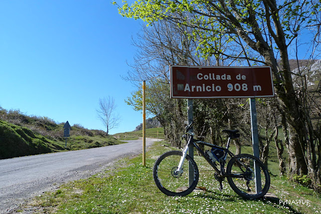 Collada de Arnicio - Parque Natural de Redes Collada de Arnicio - Parque Natural de Redes