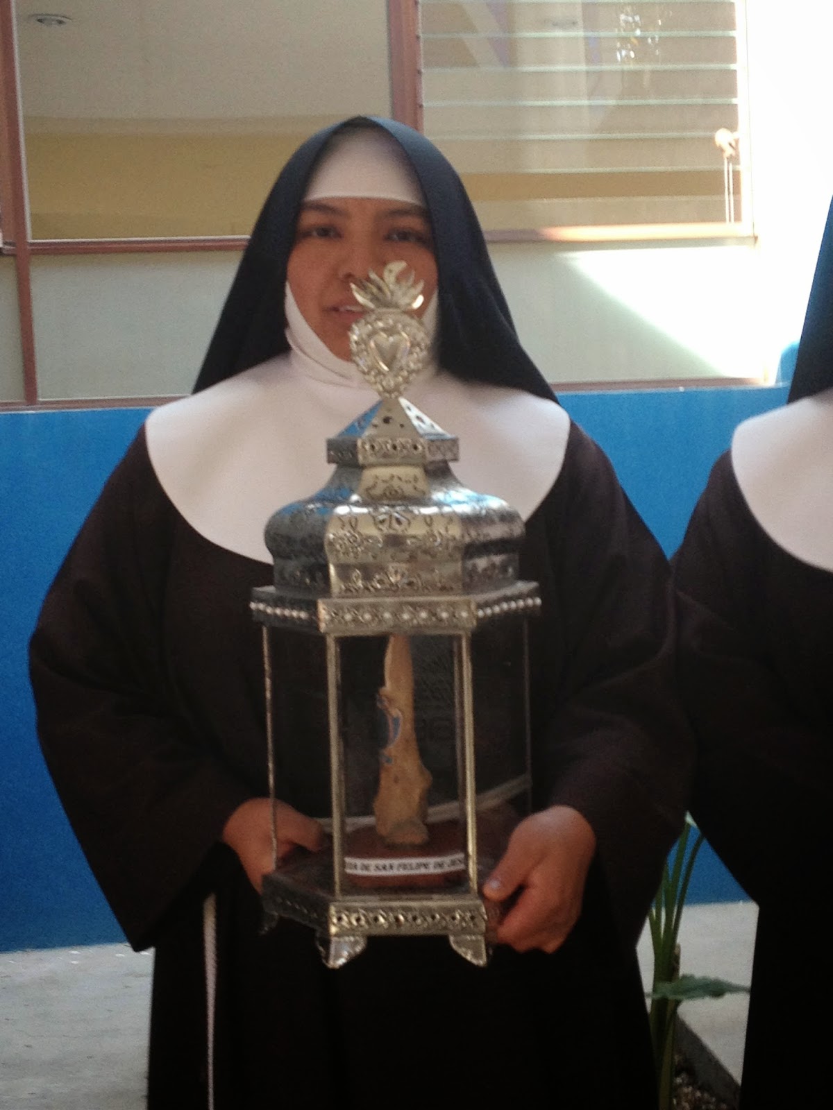 LA MIRADA ACTUAL 350 años de las Clarisas Capuchinas en México, fundadas por religiosas de Toledo LA MIRADA ACTUAL 350 años de las Clarisas Capuchinas en México, fundadas por religiosas de Toledo