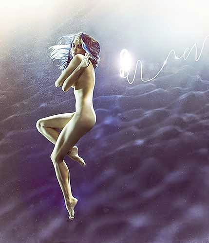 Zena Holloway fotografia sensual mulheres nuas subaquática fashion