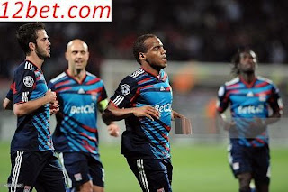 Soi kèo asianbookie Lyon vs Benfica (01h45 ngày 01/08) Lyon1