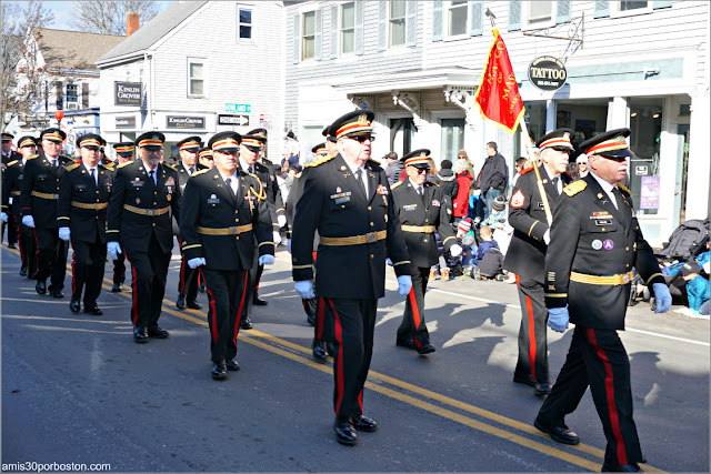 Militares en el Desfile de Acción de Gracias de Plymouth