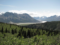 Sheep Creek Trail: prachtig zicht op de Kaskawulsh Gletsjer en Slims River Valley. Sheep Creek Trail-Kluane National Park-Kaskawulsh Gletsjer-Slims River Valley.