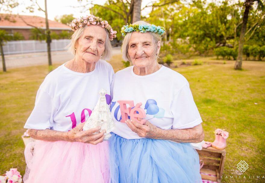 Heartwarming Pictures Of Twins Celebrating Their 100th Birthday