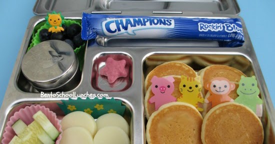 Mini Pancake Bento Box Lunch - Happy Veggie Kitchen