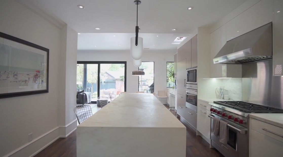 Tour 158 Glen Rd, Toronto Home vs. 30 Interior Design Photos