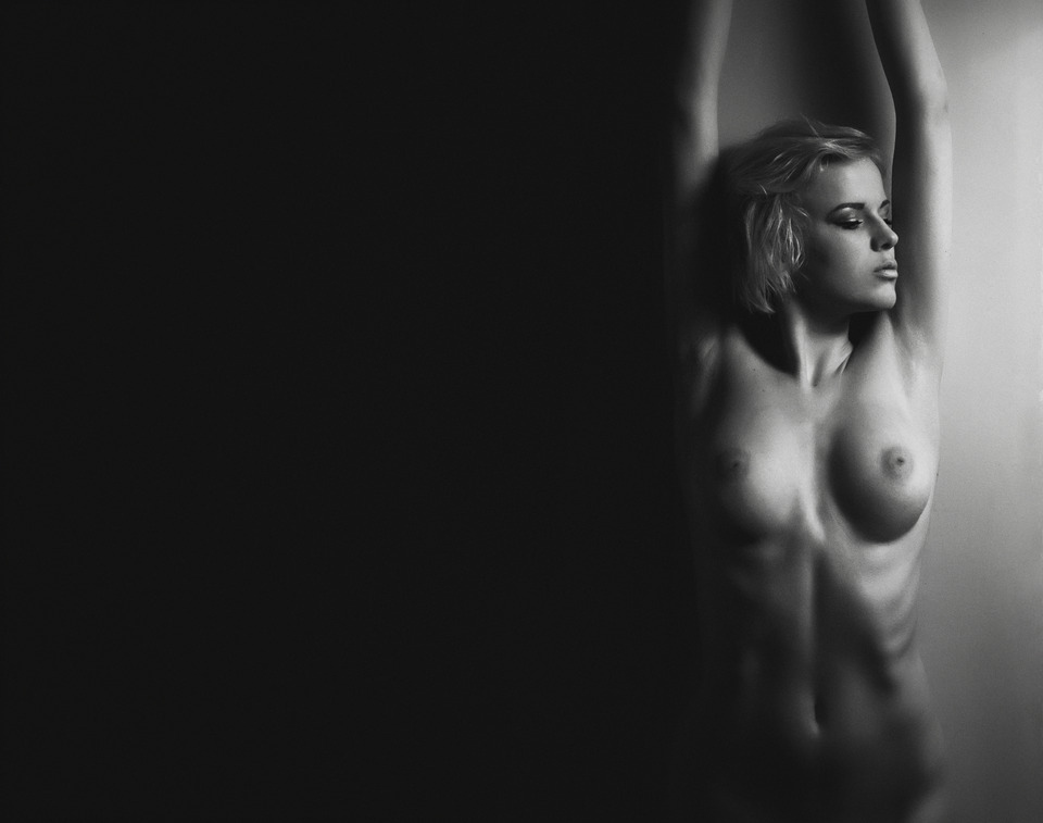 Подборка лучших авторских фото в стиле art nude Красивые эротичные девушки ...