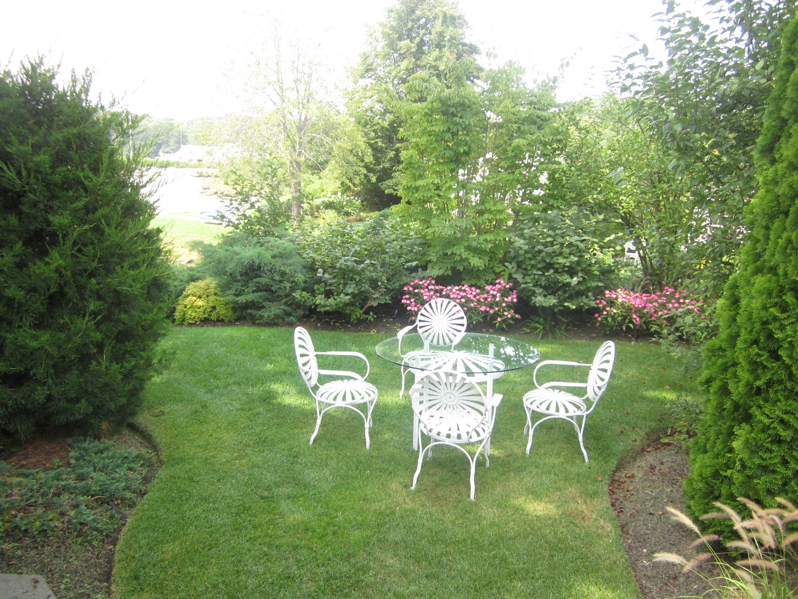 Hungry Couple The Cottages At Cabot Cove