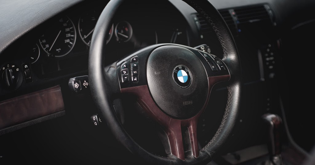 Co tak właściwie znaczy Edition Exclusive w BMW E39?