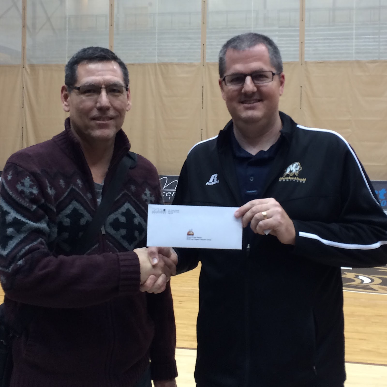 CLINIC VIDEOS NOW READY 275 Attend Basketball Manitoba Super Coaches