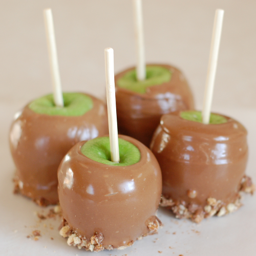 Milky Way Caramel Candy Apples with Snickers and Spooky Eyeball Punch Drink Halloween Party