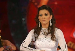 Gauhar Khan Hot Gauhar Khan Hot Pics Photos Bikini Photoshoot