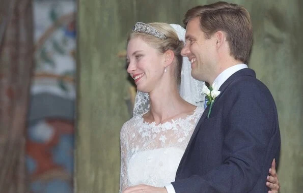 Duchess Maria Teresa, Princess Stephanie, Princess Claire, Tessy and Princess Alexandra wore the Grand Duchess Adelaide Tiara