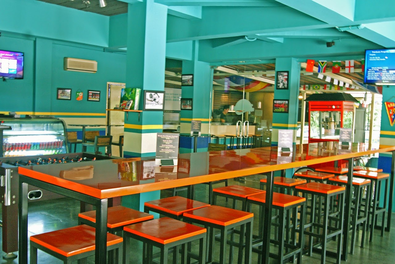 The Liviosta Signature TIME OUT Sports Cafe, Bogor