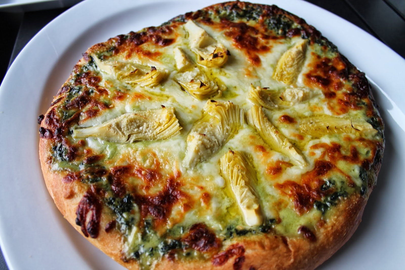 Beta's Bites Artichoke Pizza