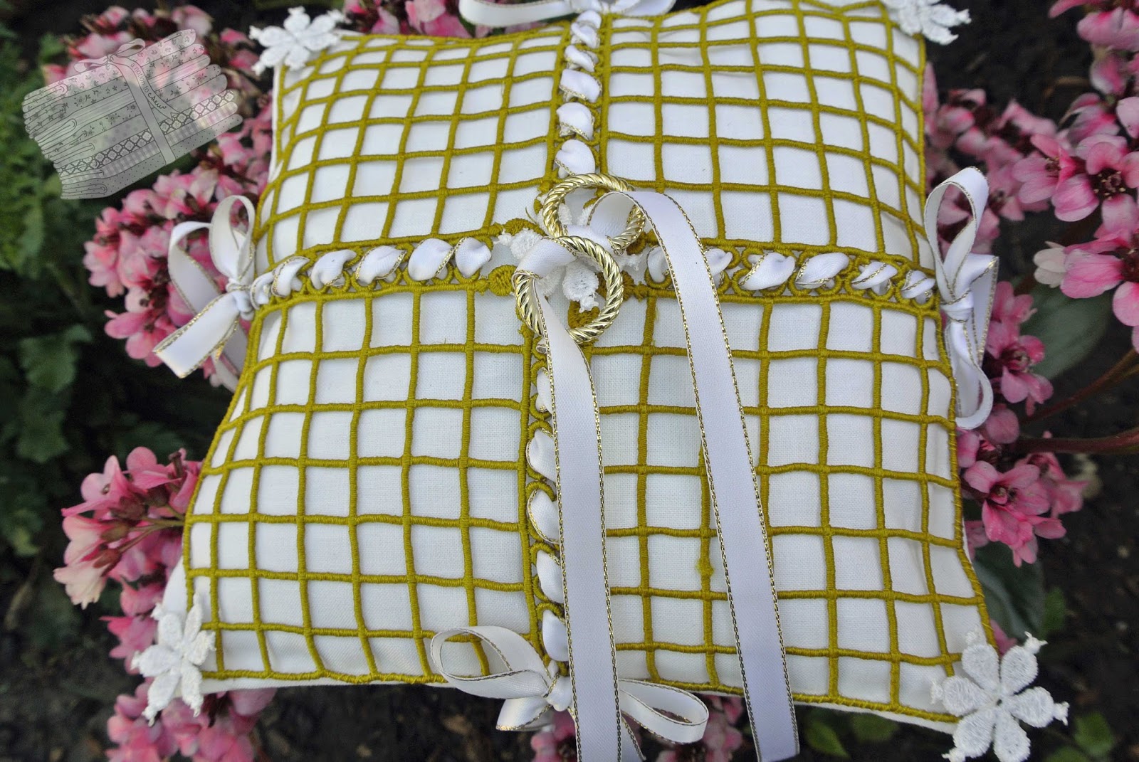 a notion to sew Ring Bearer Pillow