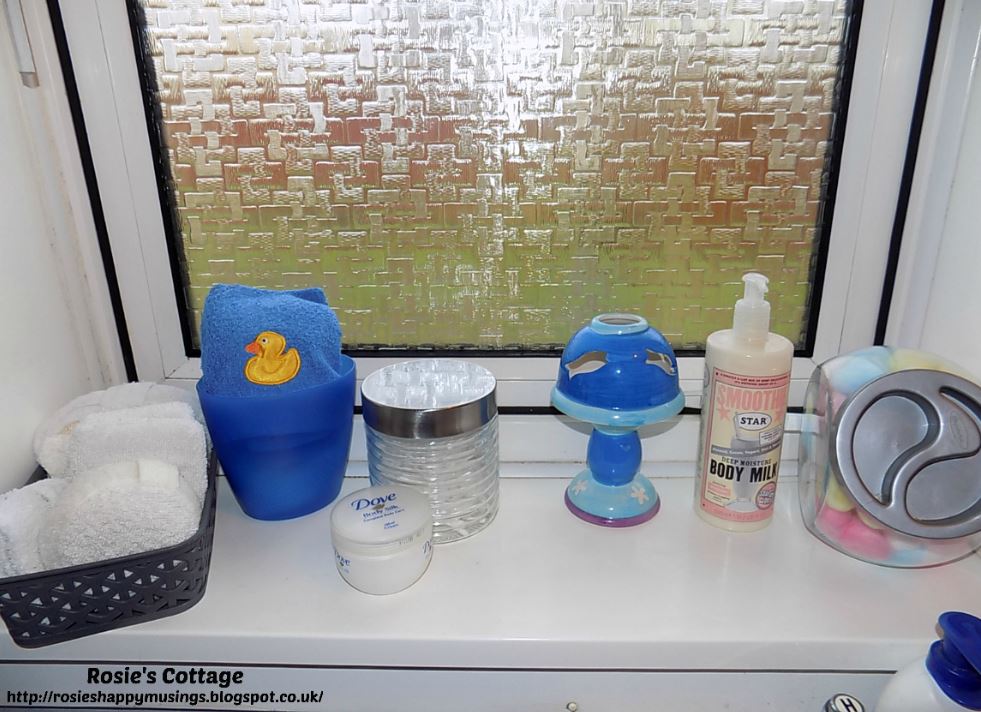 Rosie's Cottage Time For A Bathroom Update!