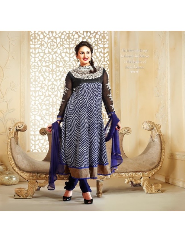Huma qureshi: Huma qureshi Photoshoot for an Indian Designer Wear
