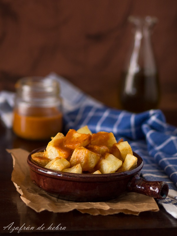 Patatas bravas