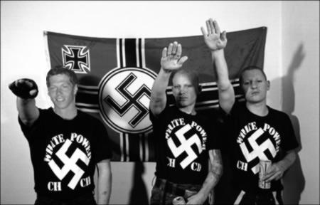 http://3.bp.blogspot.com/-d_2OwAuw2TM/UKLy30bHj7I/AAAAAAAAADM/XRsydW9WXuc/s1600/Neo_Nazis_1.jpg