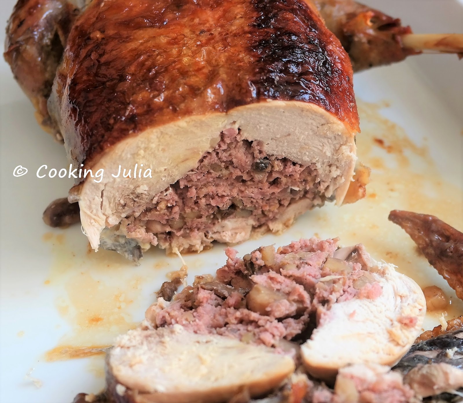 Cuisson Chapon Desosse Farci Au Four COOKING JULIA : PINTADE FARCIE AU FOIE GRAS, MARRONS ET CHAMPIGNONS