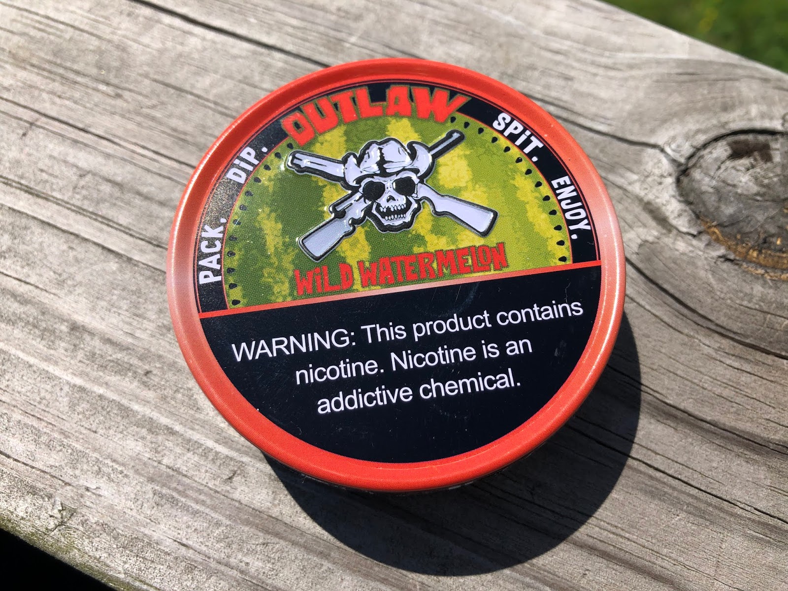 Outlaw Dip Wild Watermelon & Lucky Lipper Reviews. 2 May 2020.