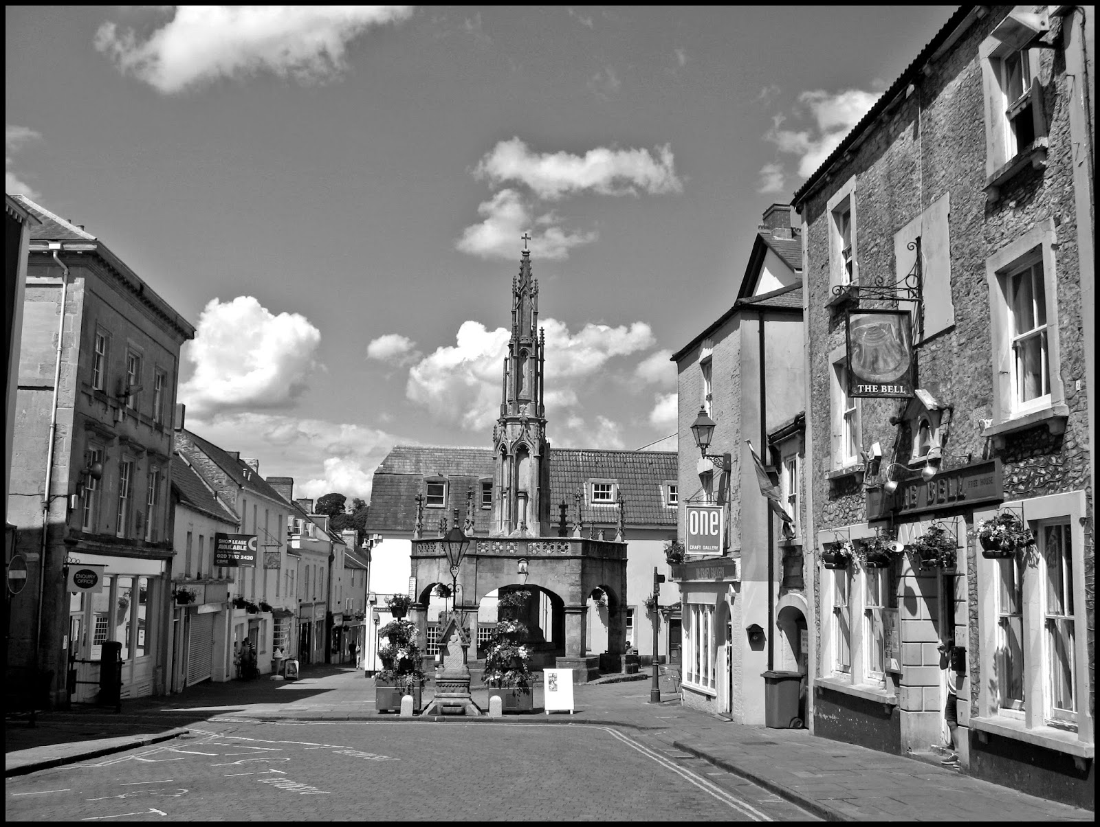 Elessandro De Almeida Blogger O ENIGMA DE OWEN PARFITT EM SHEPTON MALLET