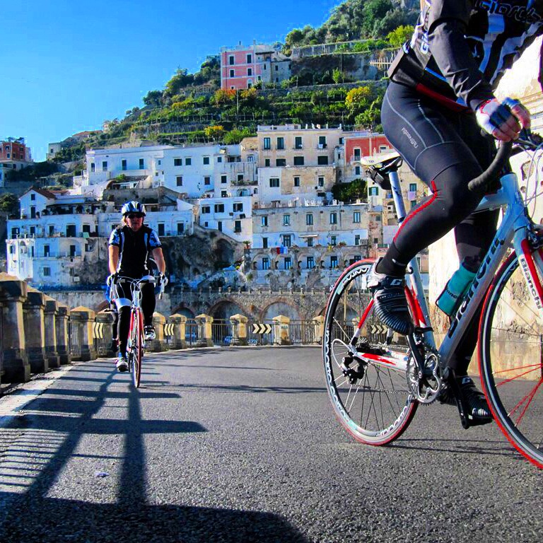 bike rental italy napoli costiera amalfitana carbon