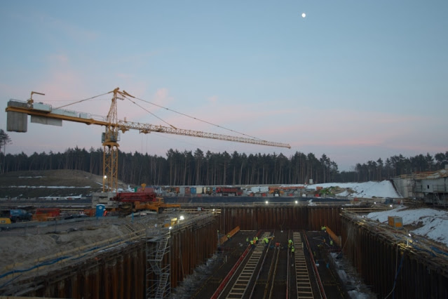 Начаты работы по бетонированию судоходного шлюза на канале через Балтийскую косу