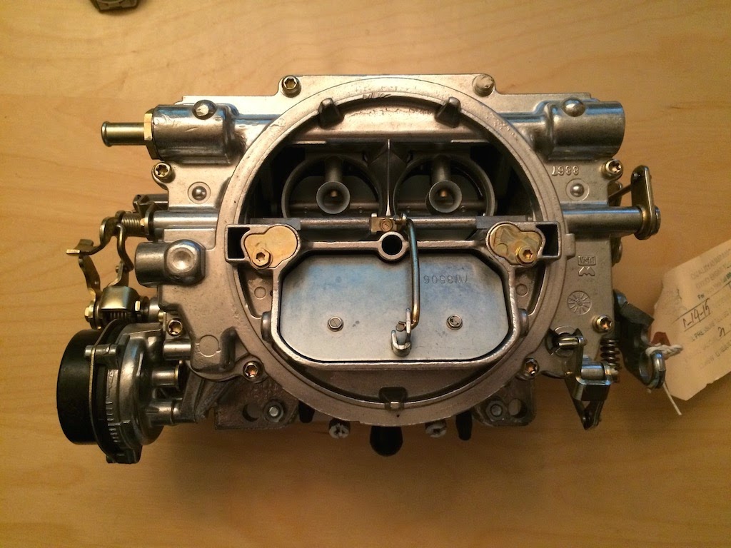 A '73 Florida 'stang in Amsterdam: Edelbrock 1406 + 1483