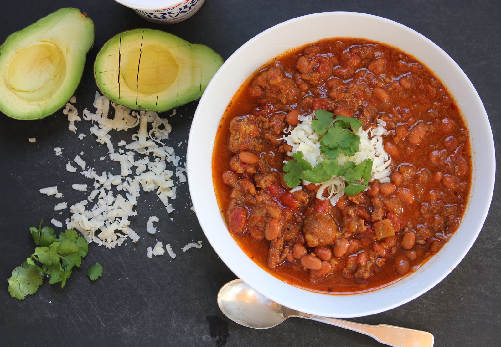 carmen's kitch: Slow Cooker Beef and Chorizo Chili