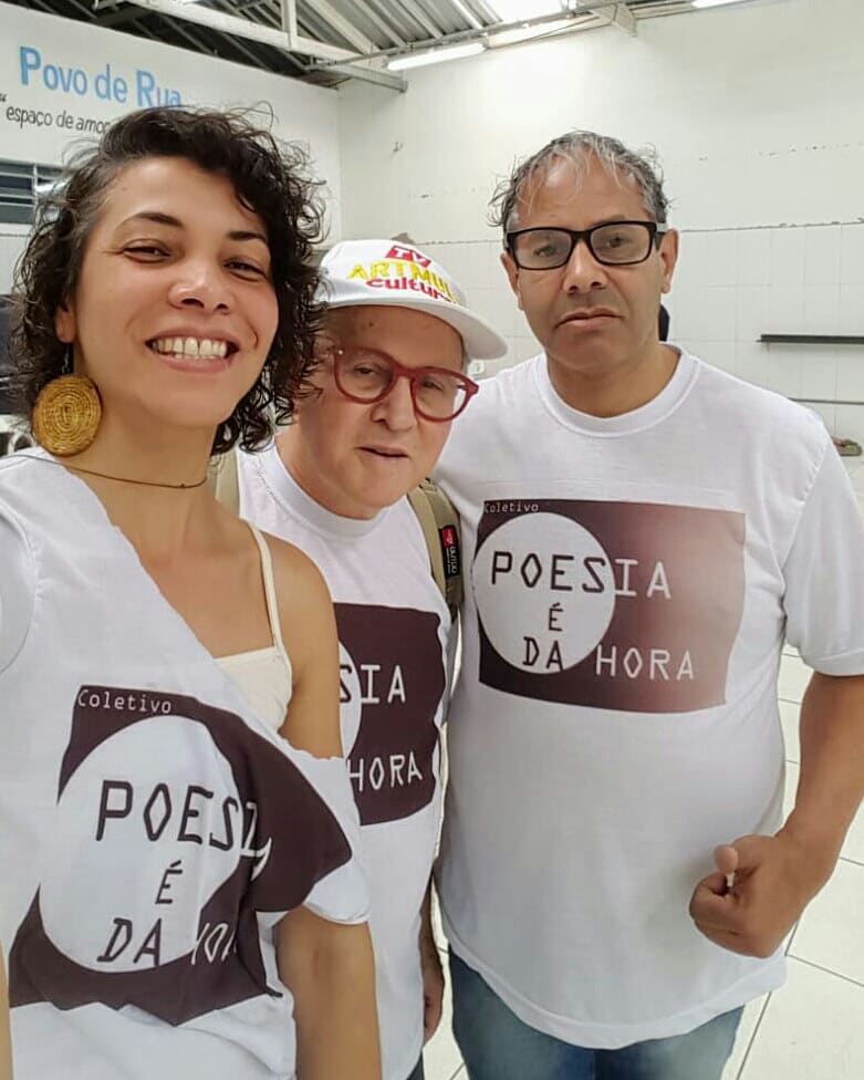 Coletivo Poesia é da hora