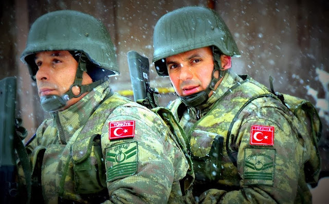 Οι Τούρκοι εκπαιδεύουν Σκοπιανούς Αξιωματικούς σε Καταδρομικές και Αντιαεροπορικές επιχειρήσεις!