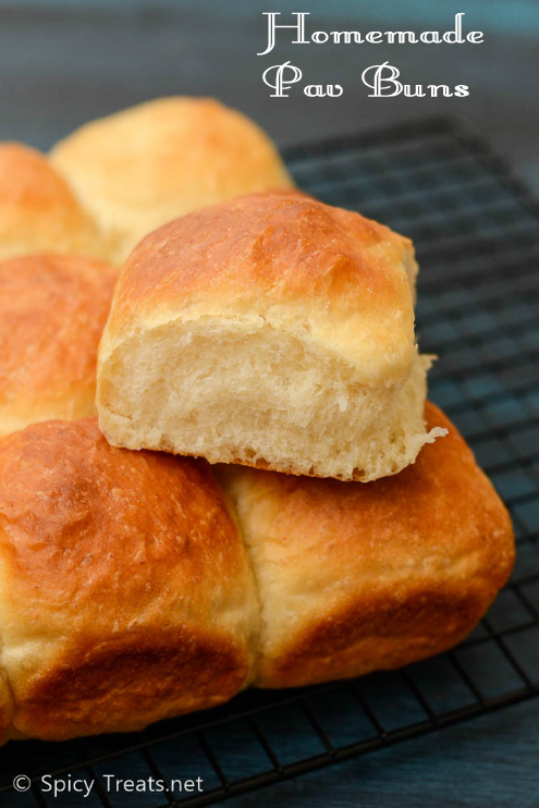 Eggless Pav Buns