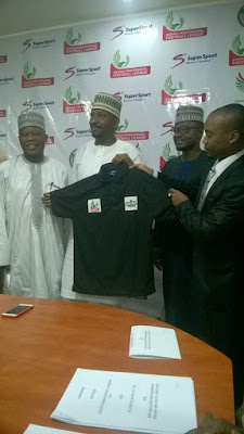 LMC Signs Partnership With 3 Radio Stations