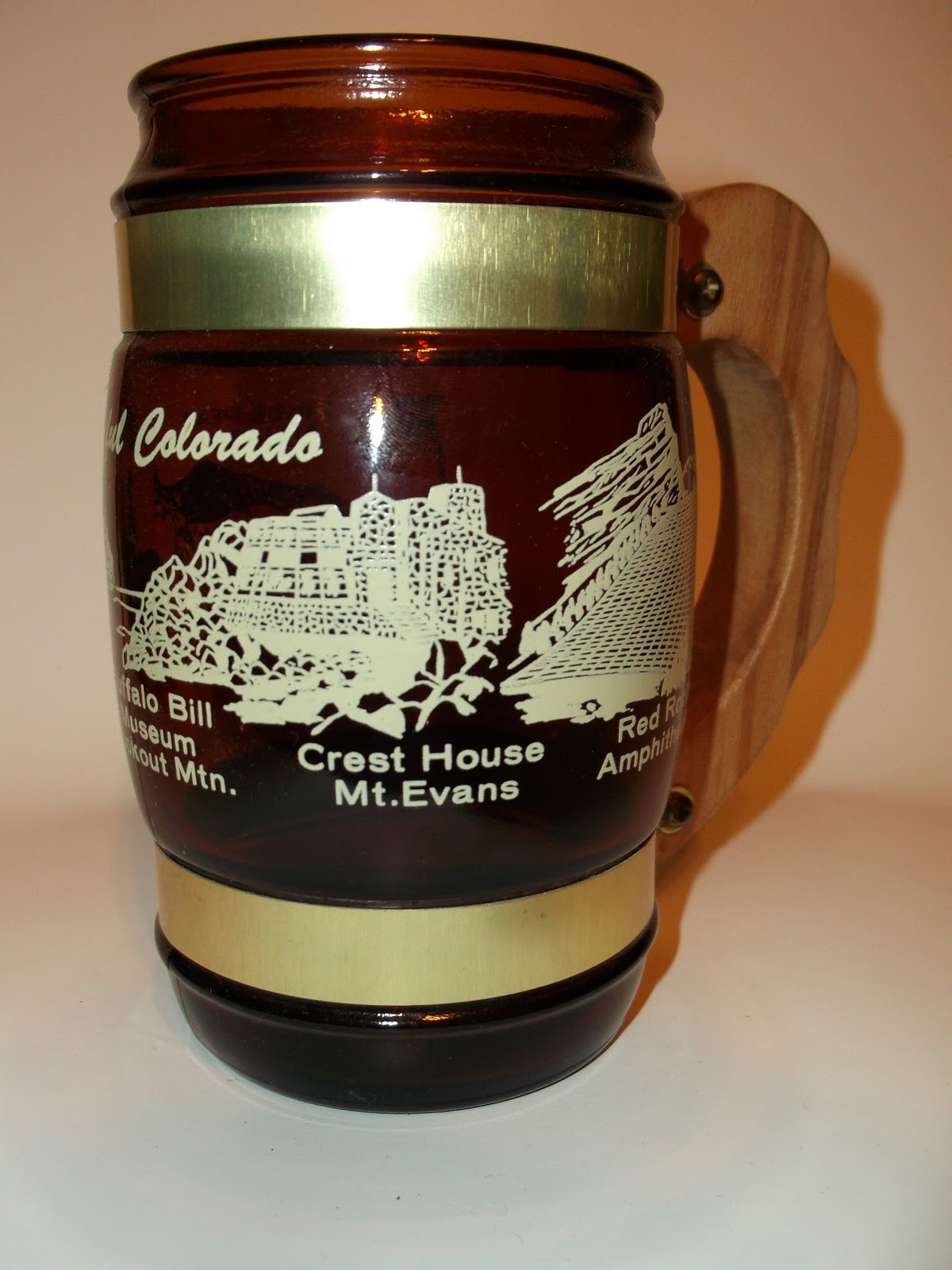 Little Brown Mugs With Wooden Handles A Little Brown Mug With A Wooden