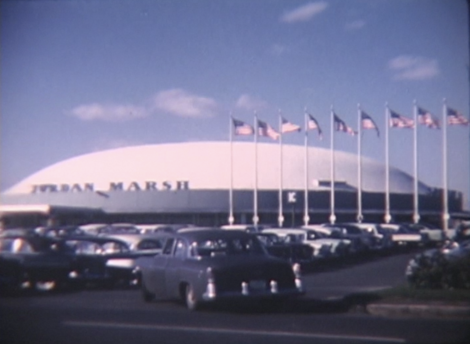 Shopper's World, Framingham, MA, USA. 19511994 (image 1955) r/Lost