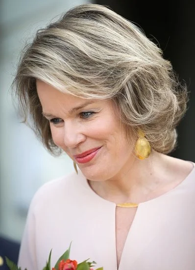 Queen Mathilde of Belgium attends the ceremony for the 2016 Baillet Latour Health Prize at the Academy Palace in Brussels. Queen wore Natan dress