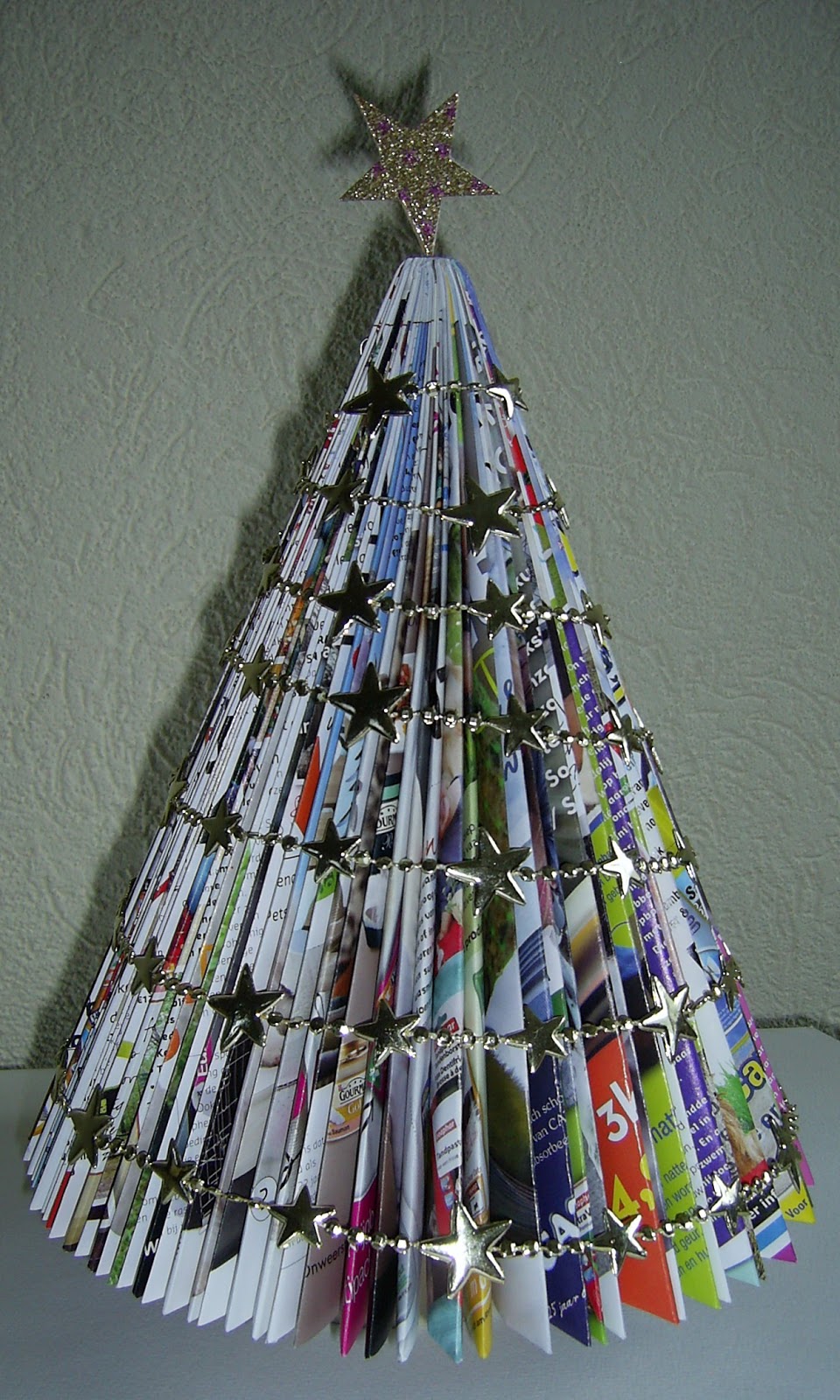 Crea Club De Meerpaal Kerstboom van tijdschriften