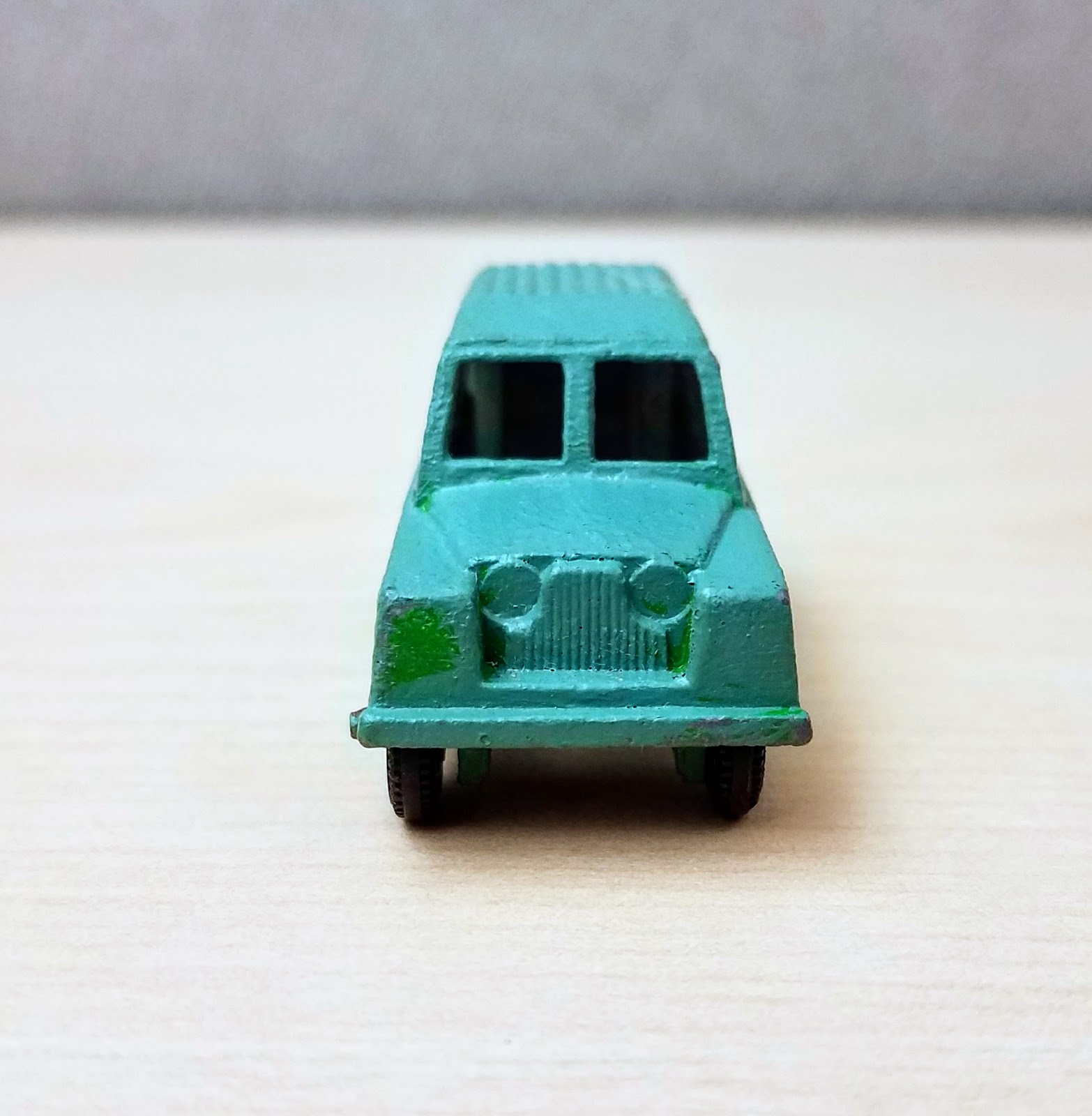 tootsie toy land rover