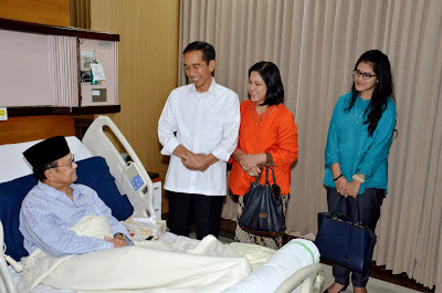 Presiden RI Jokowi Beri Bantuan Terbaik Bagi Mantan Presiden RI 3 BJ Habibie