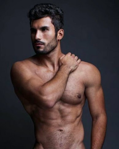Male Model Street: Jose Parra