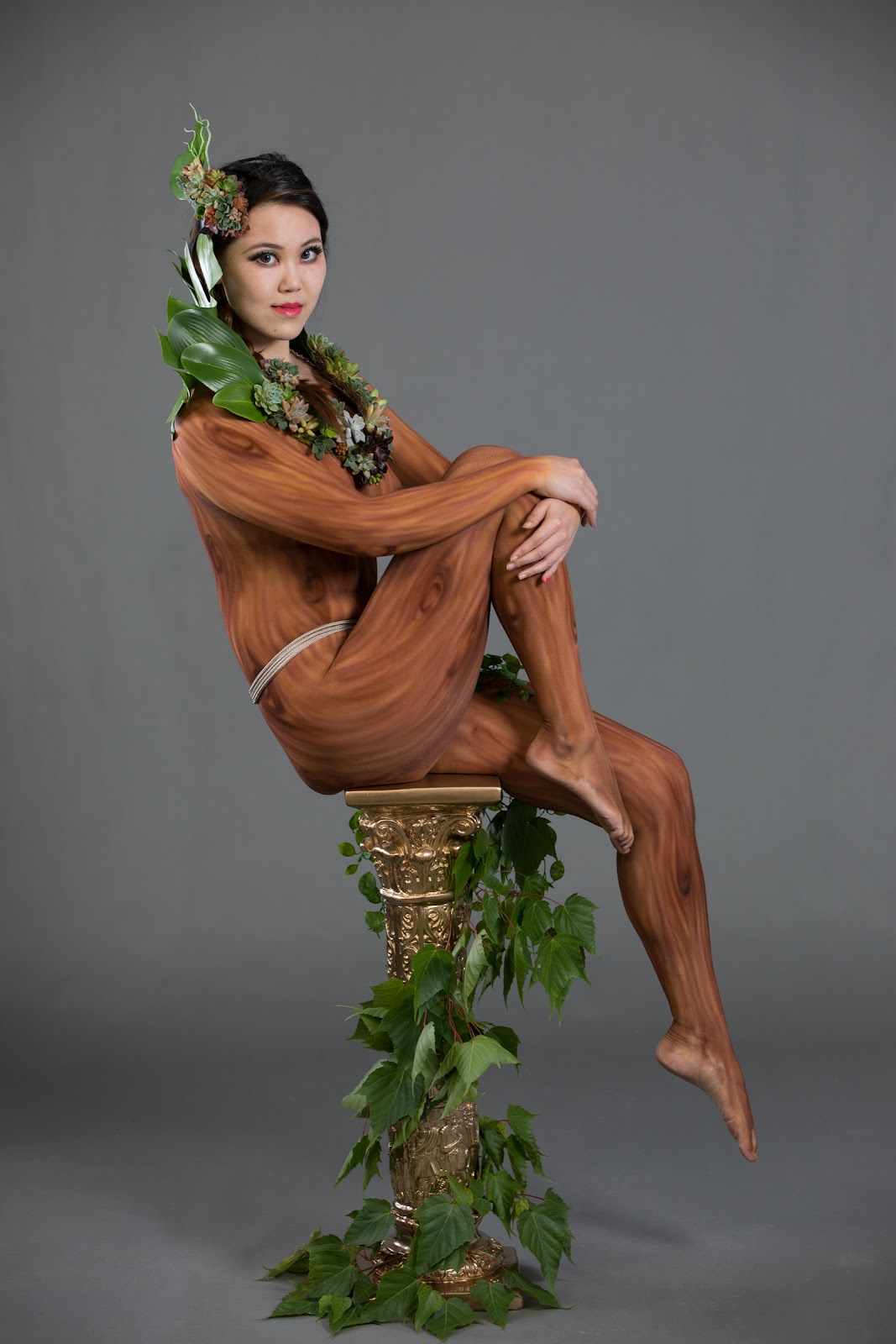 Model Photographic Wooden Girl