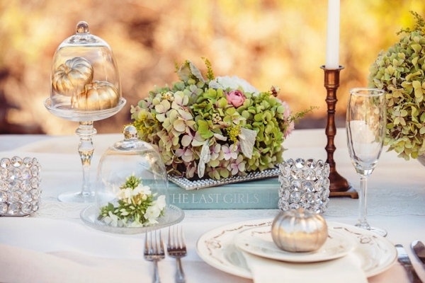 decorar mesa nupcial con hortensias