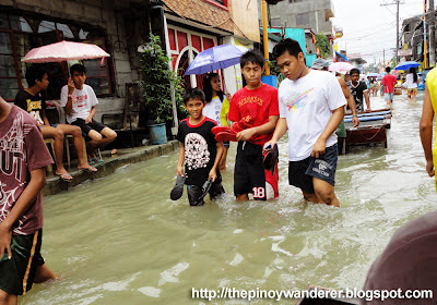Monsoon Flood in Pinagbuhatan, Pasig City ~ August 2012