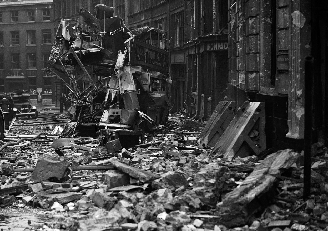 Momentos del Pasado El bombardeo de Londres en la Segunda Guerra Mundial