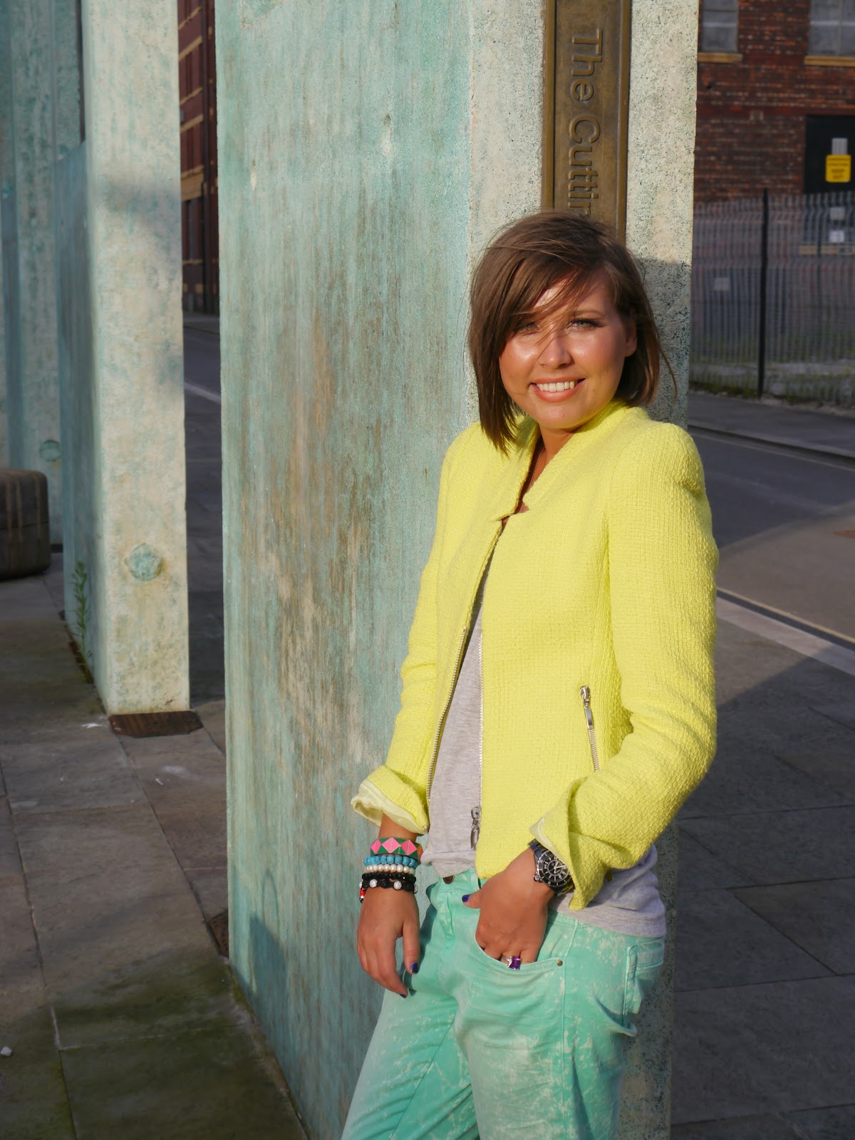 Zara blazer with neon belt sale