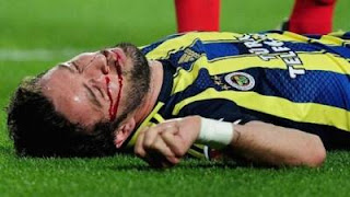 عـــاجل بالصور .. وفاة لاعب فناربخشة التركي الذي سقط فى مباراة بنفيكا