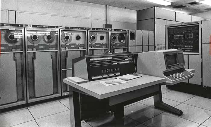 Stored Program Concept Invented - plexmaster