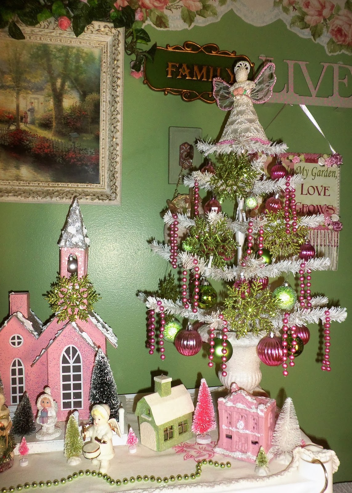 A DEBBIE-DABBLE CHRISTMAS: Craft Room Vignettes and 2 More Trees, Part ...