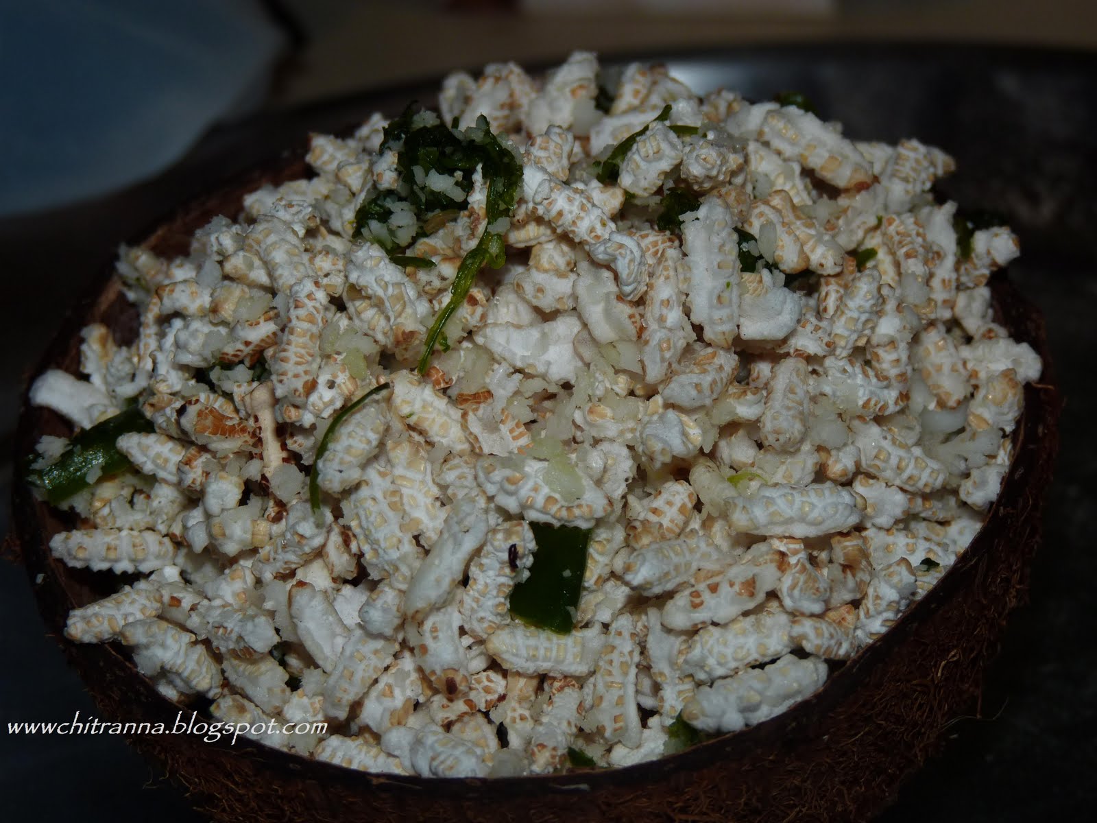 Chitranna spicy Poppedrice(or puffed rice) with fresh coconut